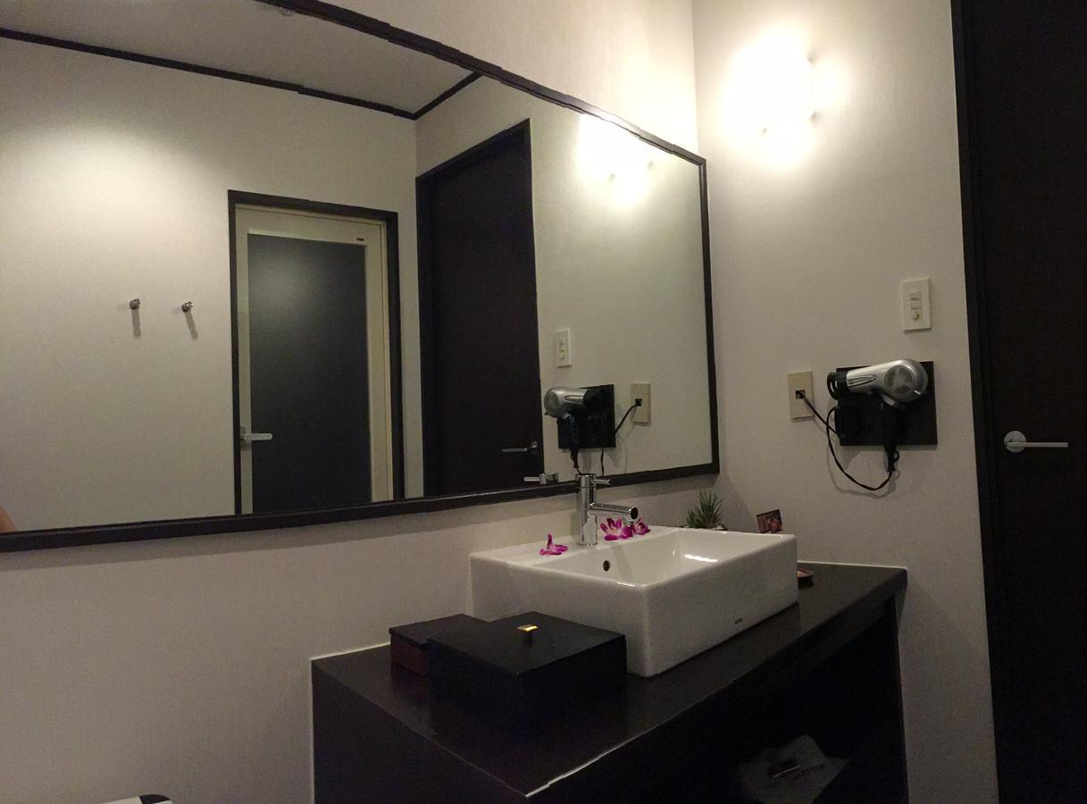 Отель Aroma Garu (Adults Only) Токио Экстерьер фото