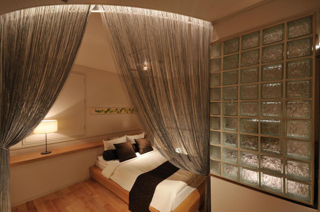 Отель Aroma Garu (Adults Only) Токио Экстерьер фото